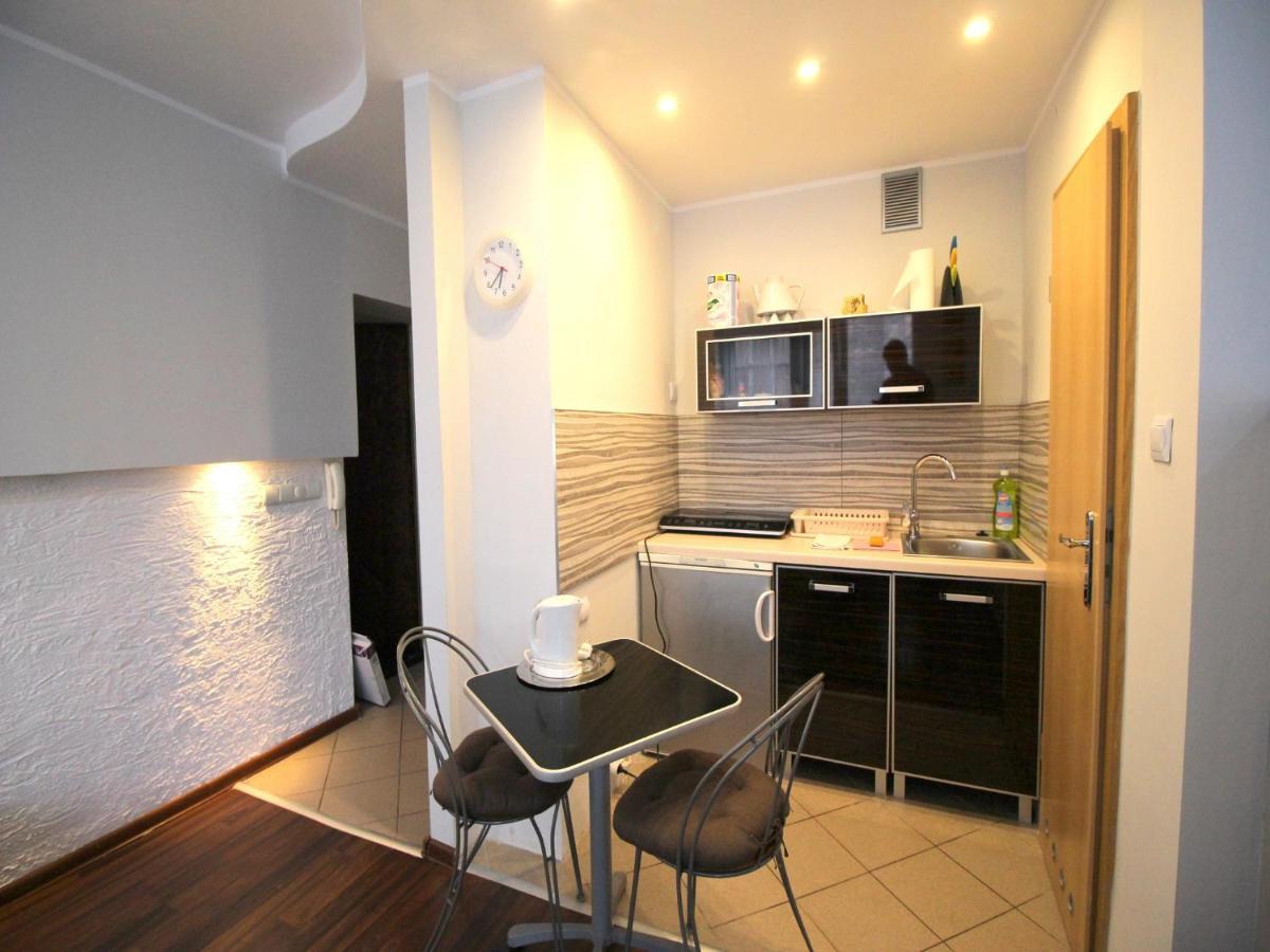 Happy Apartments - Economy วรอตซวาฟ ภายนอก รูปภาพ
