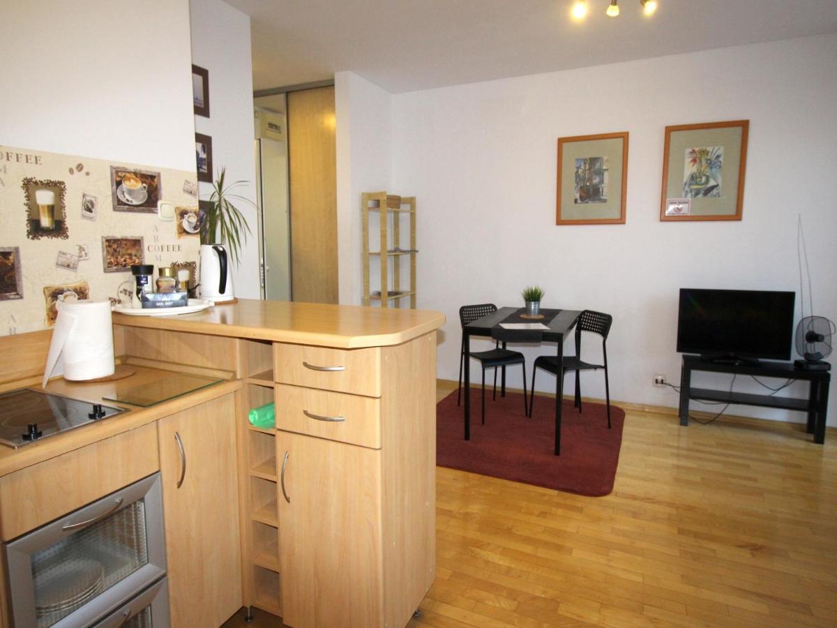 Happy Apartments - Economy วรอตซวาฟ ภายนอก รูปภาพ
