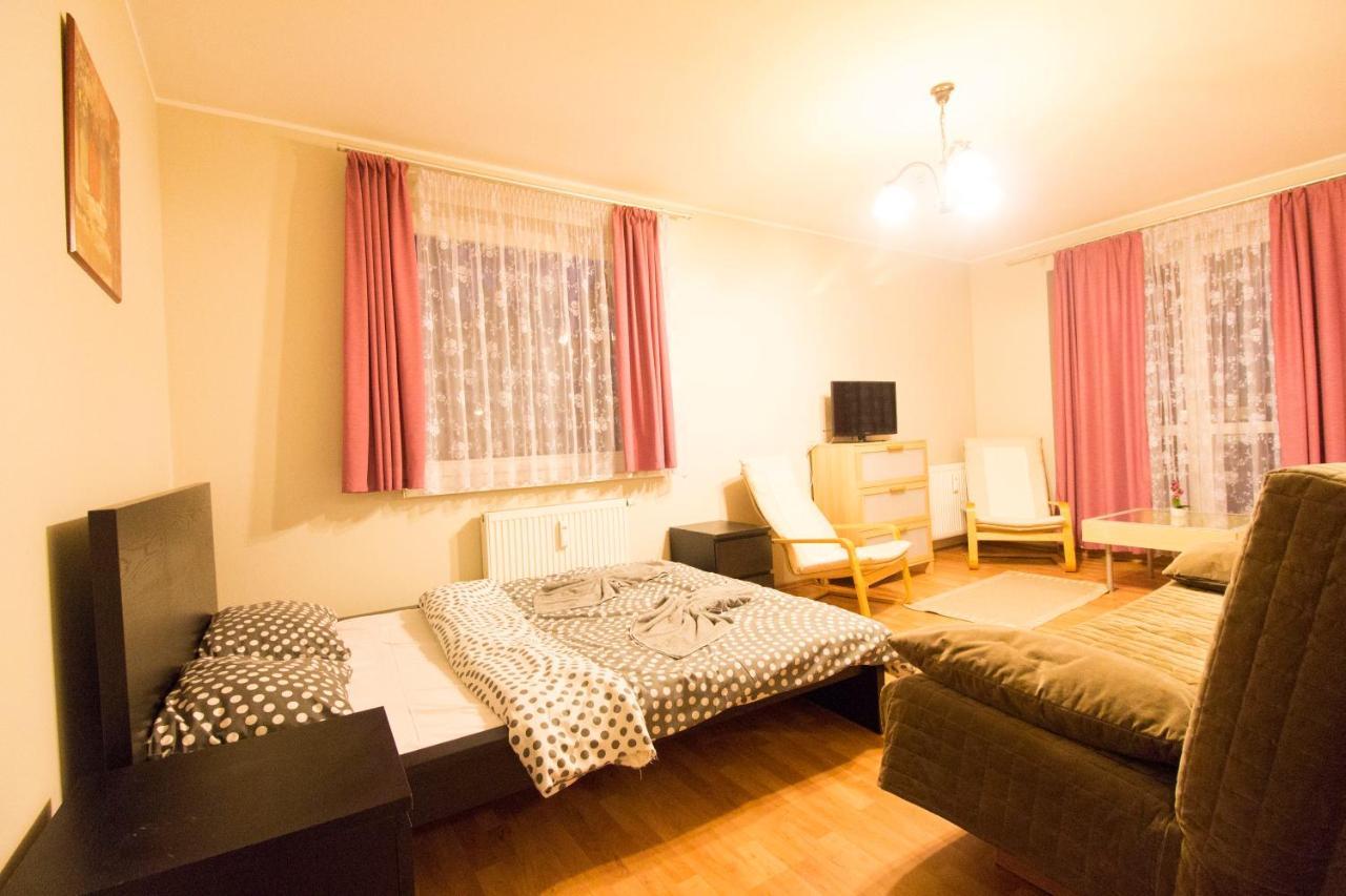 Happy Apartments - Economy วรอตซวาฟ ภายนอก รูปภาพ