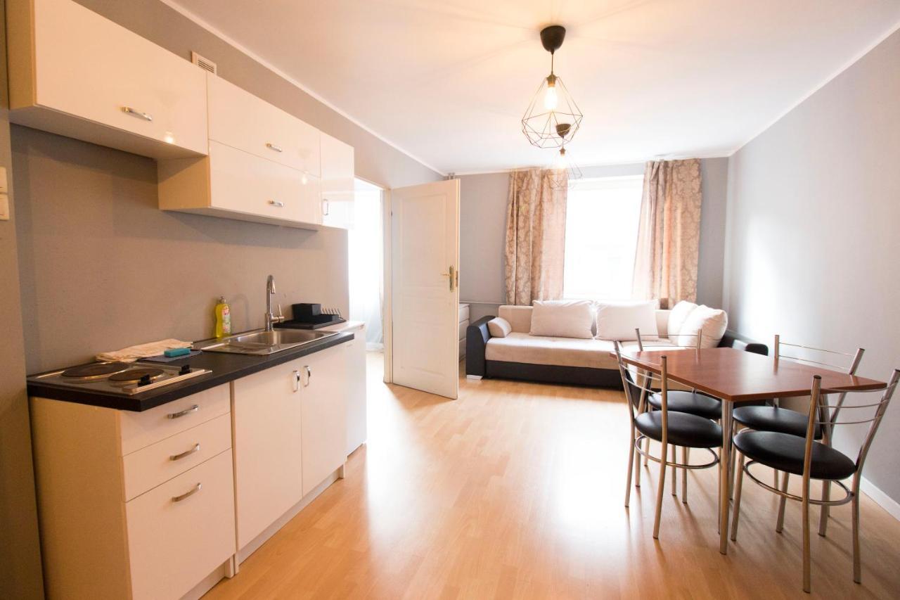 Happy Apartments - Economy วรอตซวาฟ ภายนอก รูปภาพ
